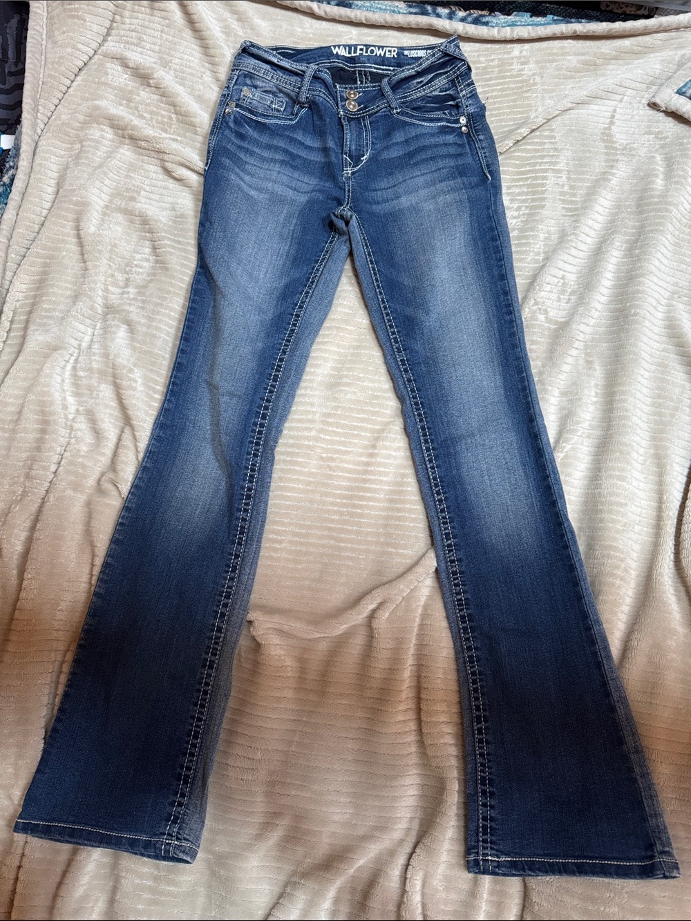 Wallflower bootcut jeans 1 Long